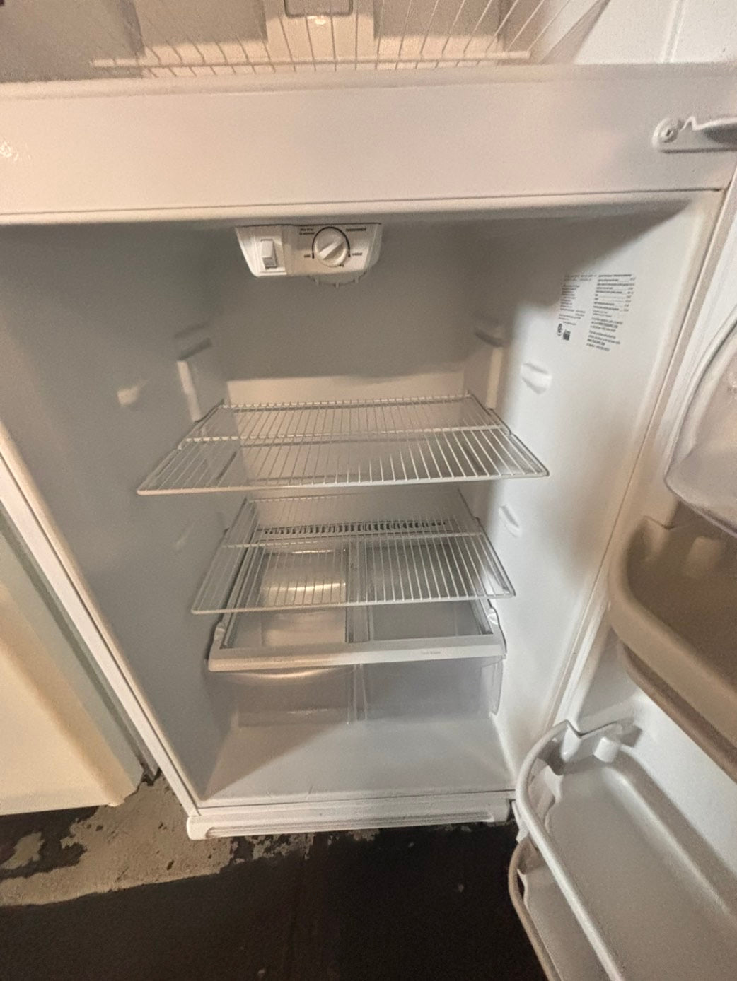 >sale🎈Kenmore 30”18cu.ft -top freezer refrigerator white color              -used refurbished 30” #GRWF56B