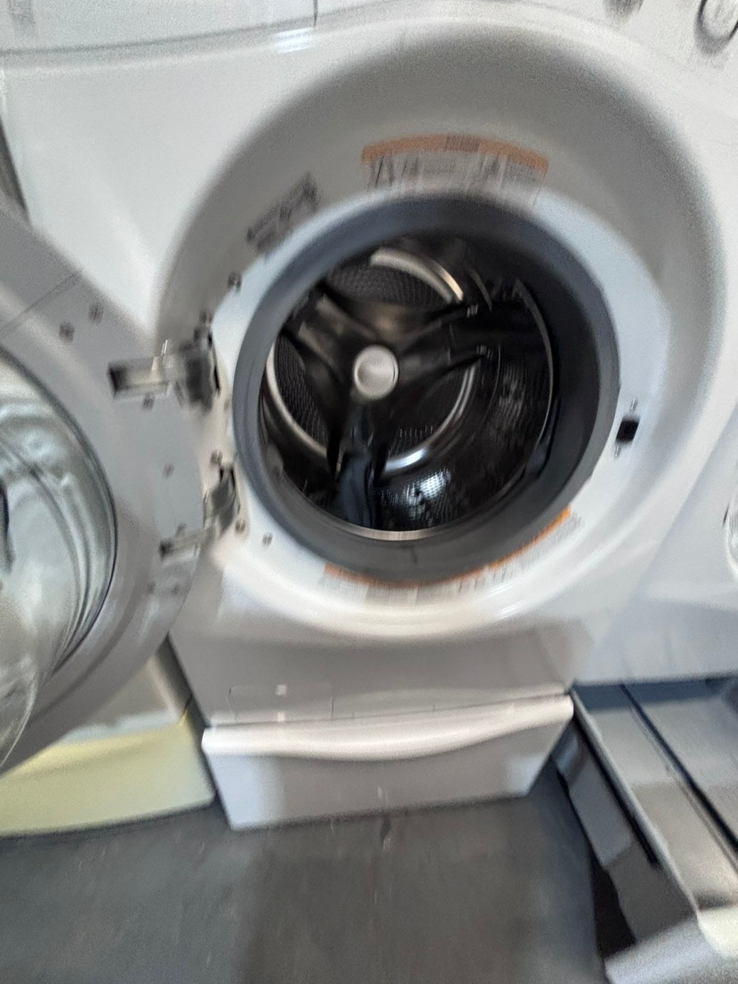 >*used- refurbished LG front load washer & dryer set  electric 220v large  capacity with pedestals in red color 27” #SFL55V7B
