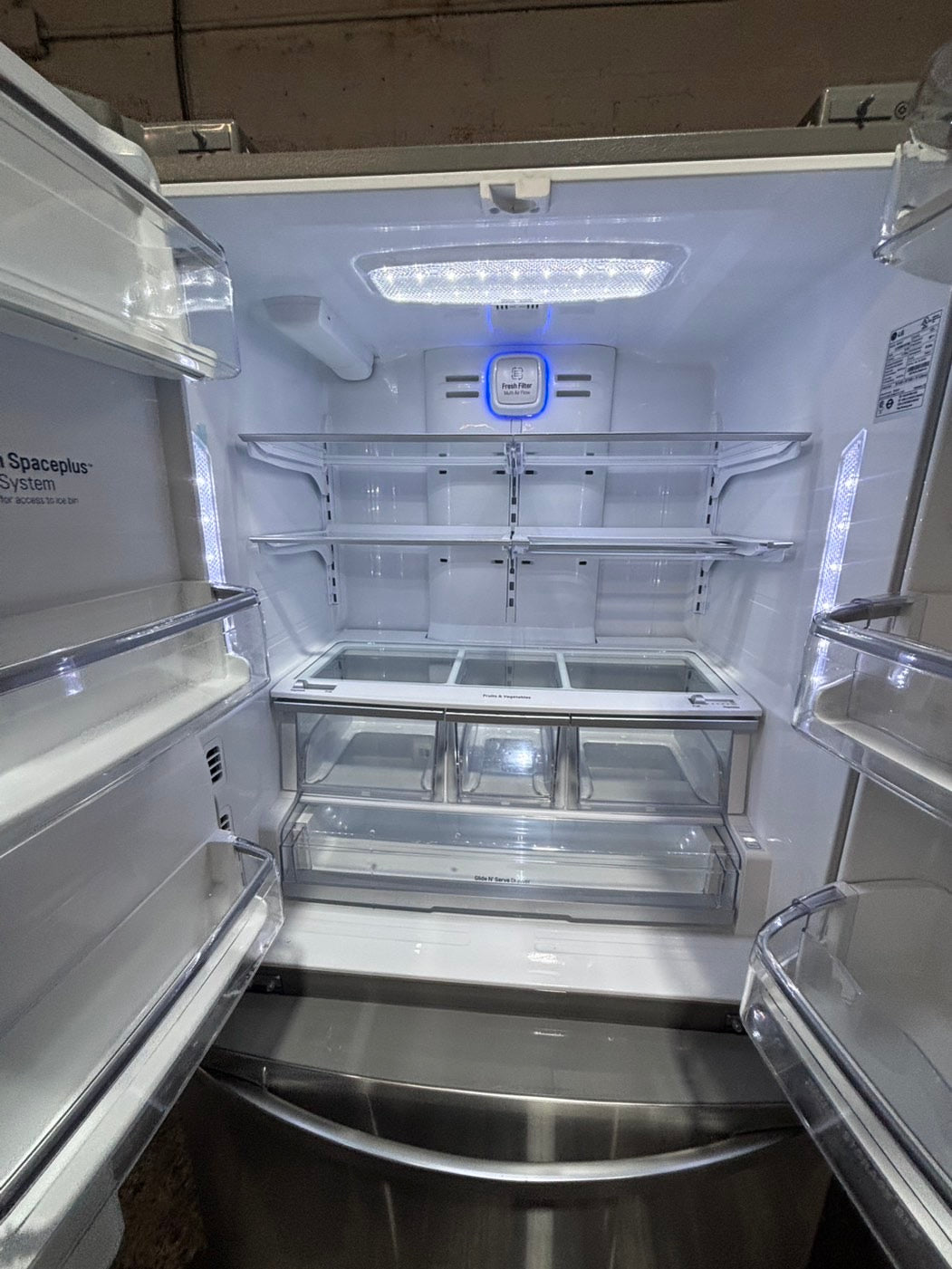 >>36” x69h 24”depth LG  French door Refrigerator counter depth stainless steel w/ ice water dispenser great condition 36" used-refurbished #KVVS24B