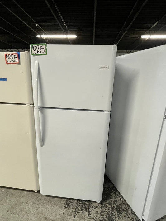 -Frigidaire 30” top freezer refrigerator in  white used refurbished 30’ #RF21CU98B