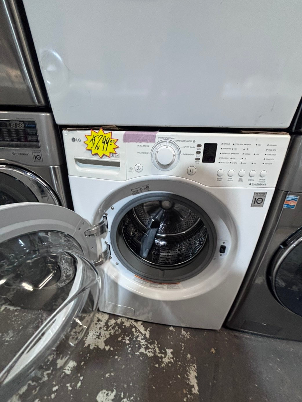 >* July 4th special 🇺🇸LG washer & dryer set electric 220v front load stackable or side by side - sensor dry in white  #WECL55SET