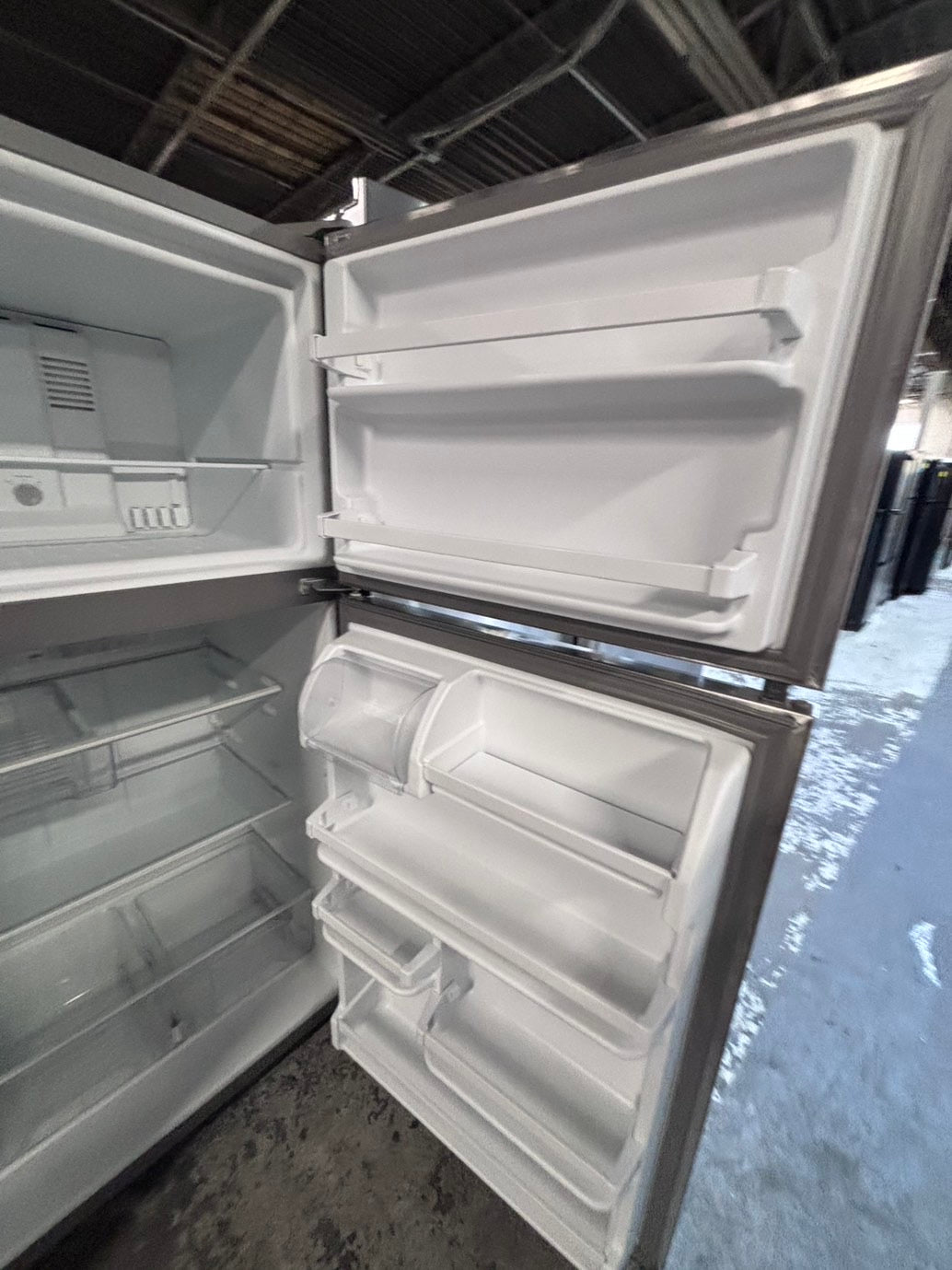>*Whirlpool top freezer refrigerator stainless steel used-refurbished 30" #RFC769B