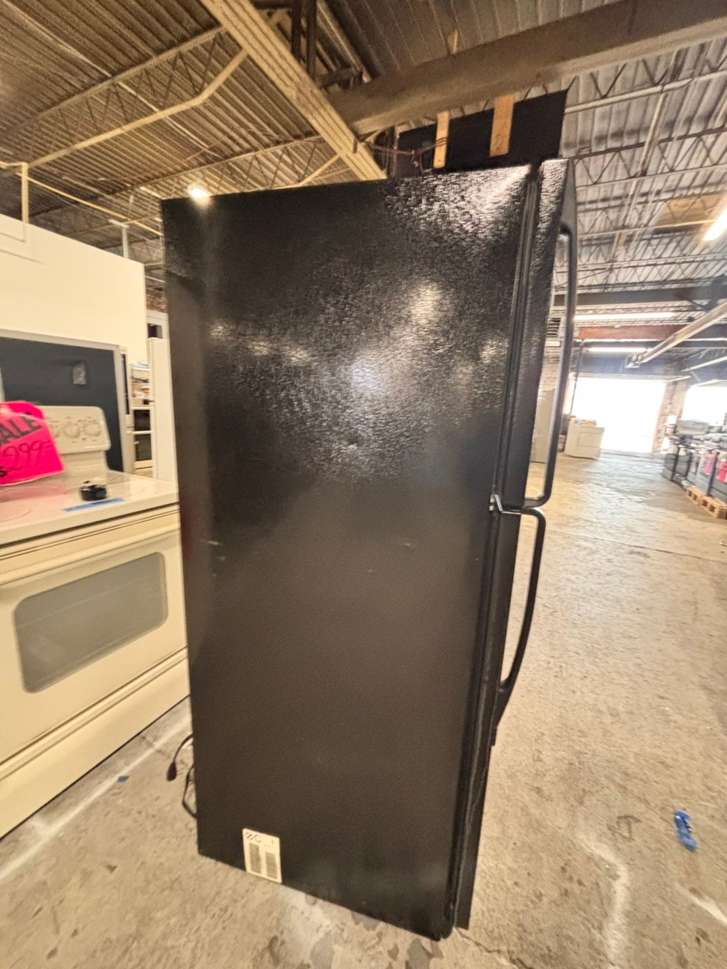 >whirlpool 33” Top freezer fridge  with ice maker inside , black used-refurbished #RW1ZC2B