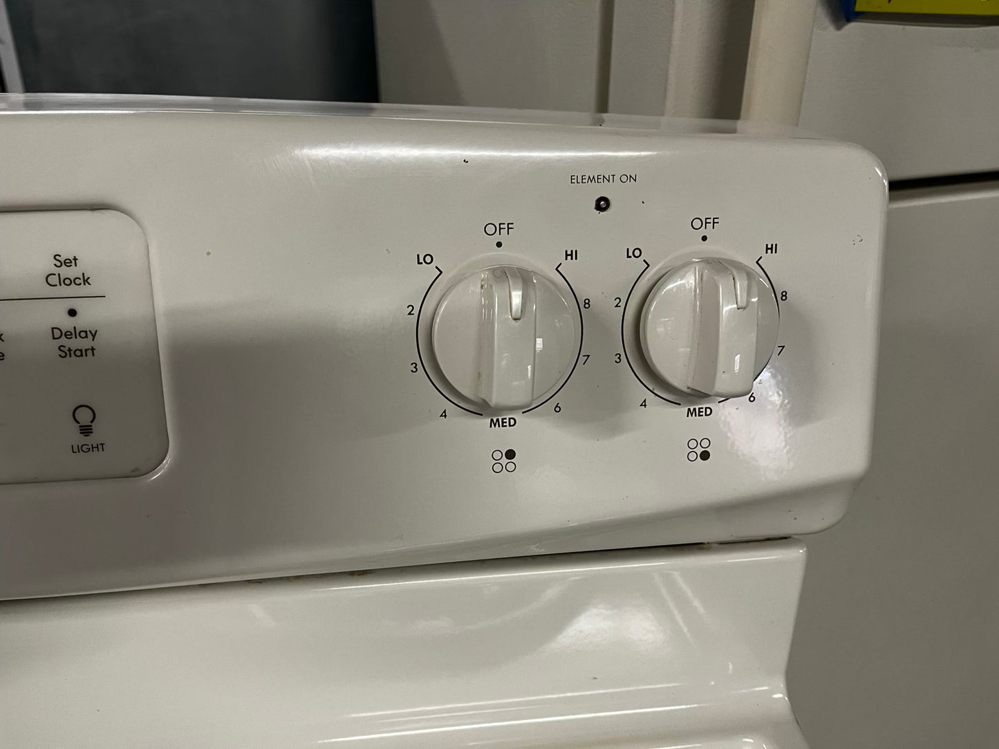 * 🎉 BLACK FRIDAY ⚡️ Kenmore  glass top electric range coil 220v 4 burner Refurbished in off white  bake Broil self clean  30" #ER7532CB