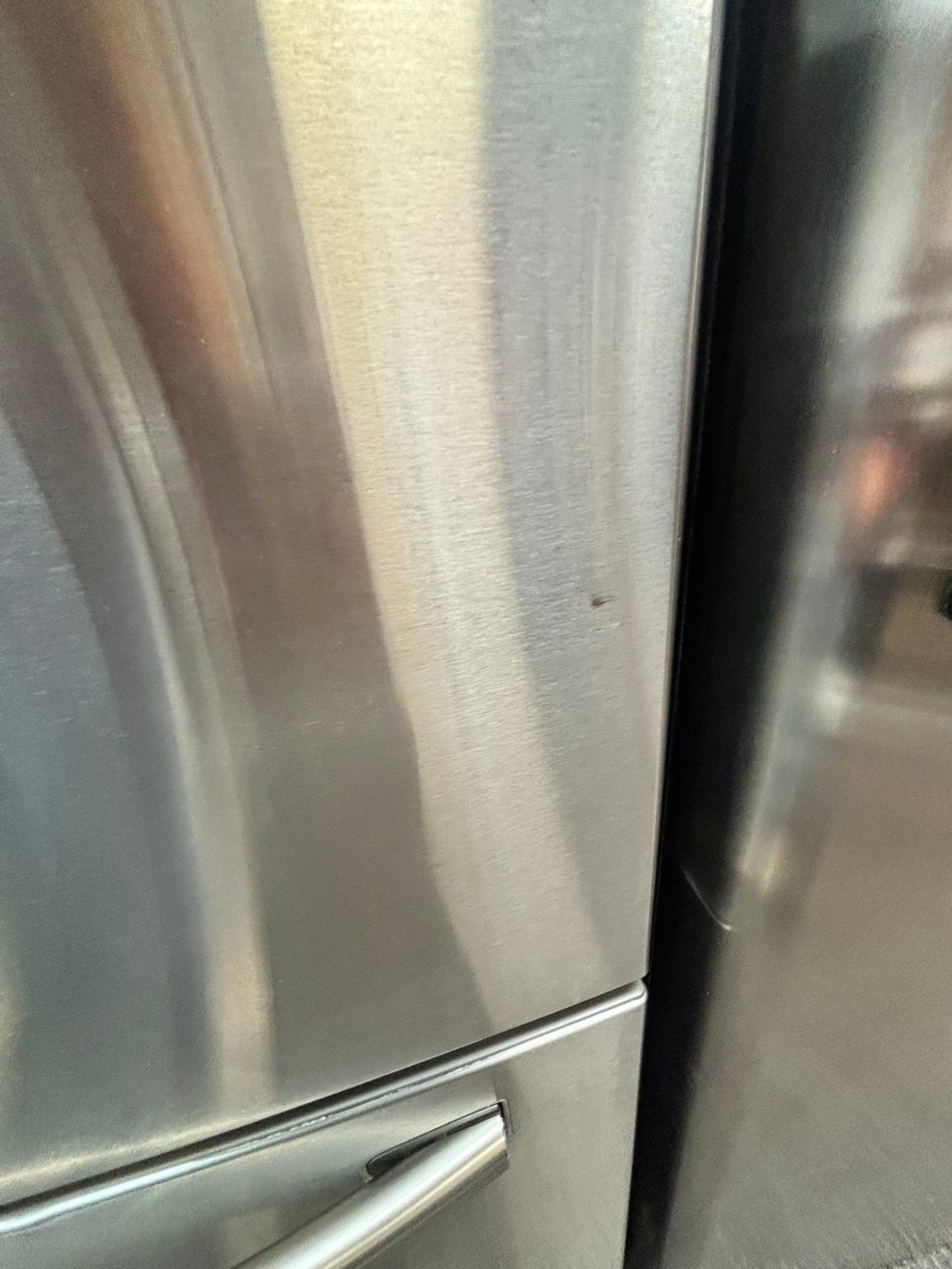 * Samsung French door Refrigerator stainless steel w/ ice water dispenser 36" counter-depth  #RF60CL