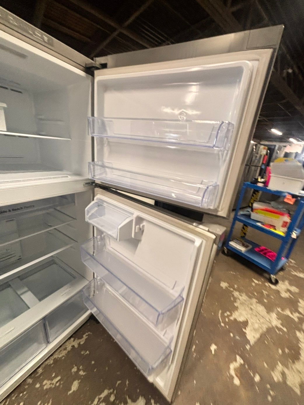 >29” samsung top freezer fridge stainless steel with ice maker inside used-refurbished #TRF8BL
