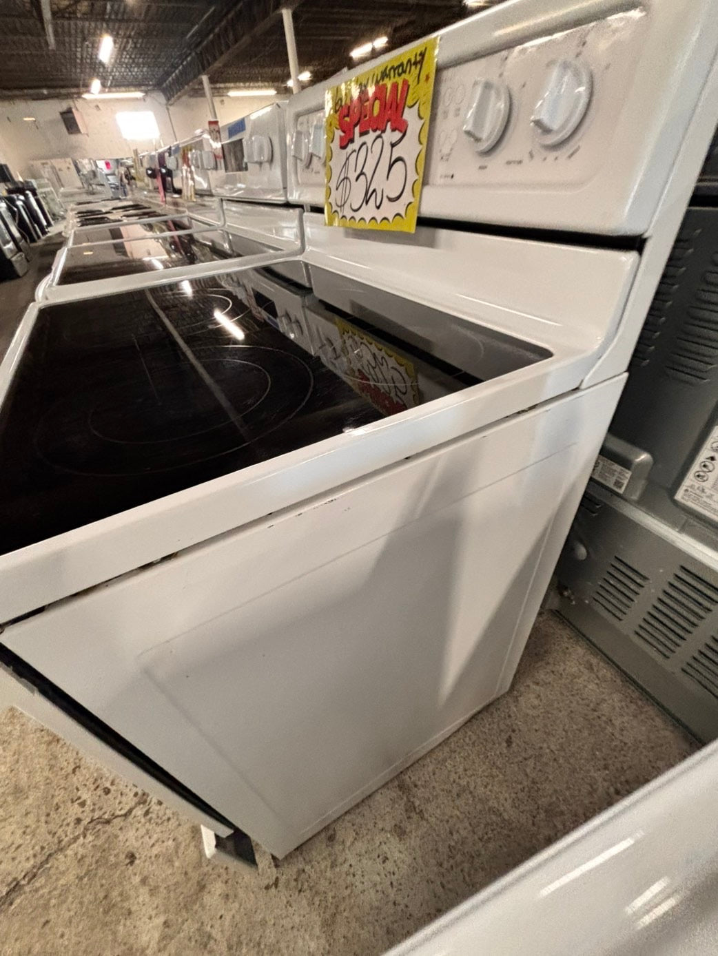 >special🔥whirlpool Glass Top electric stove white convection oven bake broil 5 burner Self clean 30” white Refurbished #EW3P21B