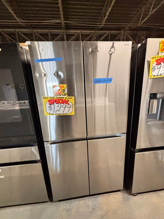 >special🎈New open box 📦 costumer return -Samsung - Bespoke 23 cu. ft. Counter Depth 4-Door French Door Refrigerator with Beverage center #RS33T41B