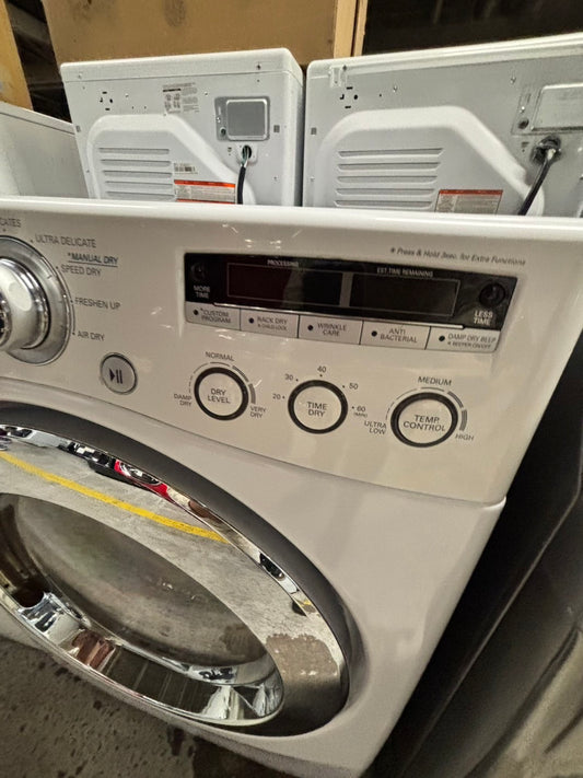 -📢black Friday sale 🦃  LG  front load stackable GAS dryer in white , stainless steel drum 27" #ED411GB
