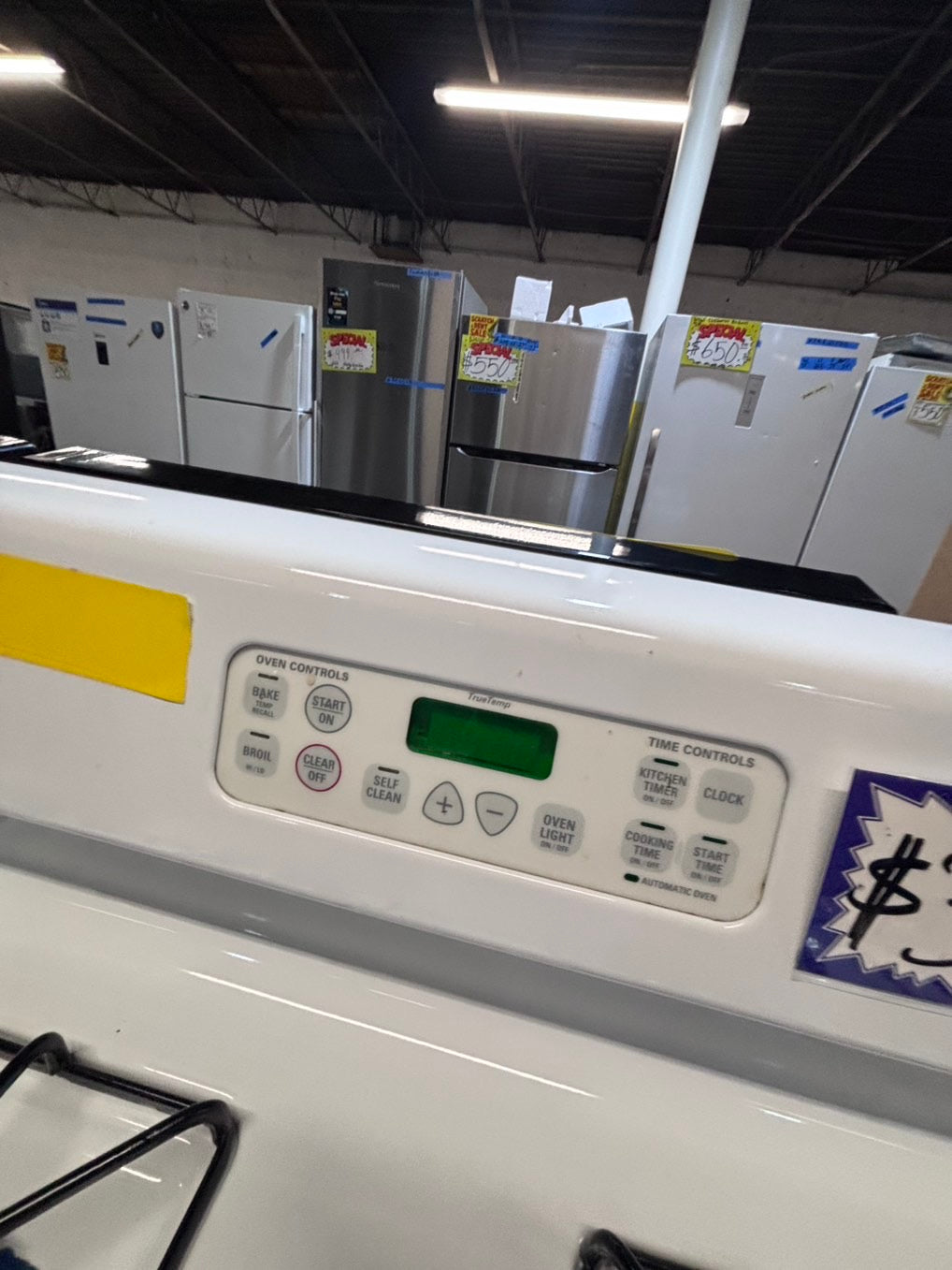 >*GE  Gas range 4 burner bake broil Hi/Lo self clean in  white used-Refurbished 30” #G2J12B