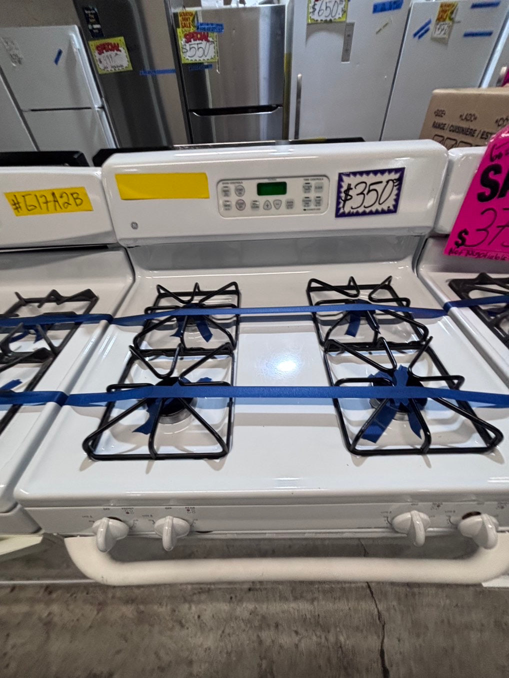>*GE  Gas range 4 burner bake broil Hi/Lo self clean in  white used-Refurbished 30” #G2J12B