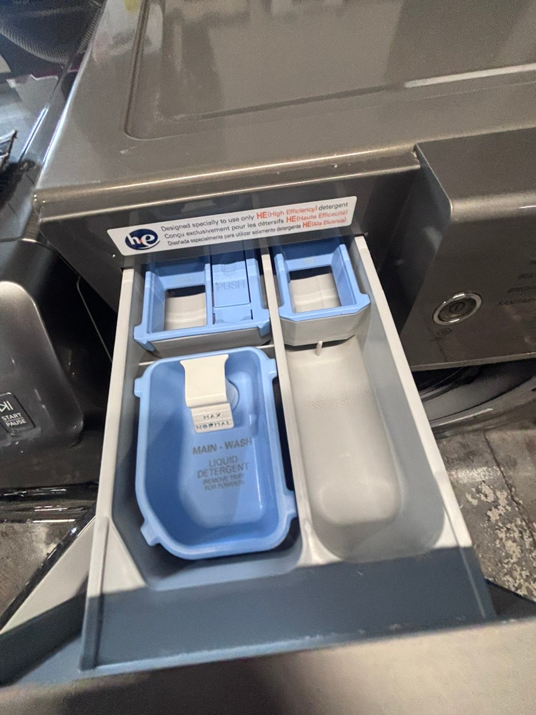 >*used great condition 29”refurbished LG steam washer & dryer set electric front load jumbo size stackable or side by side stainless steel drum 29" #WEX5S9B