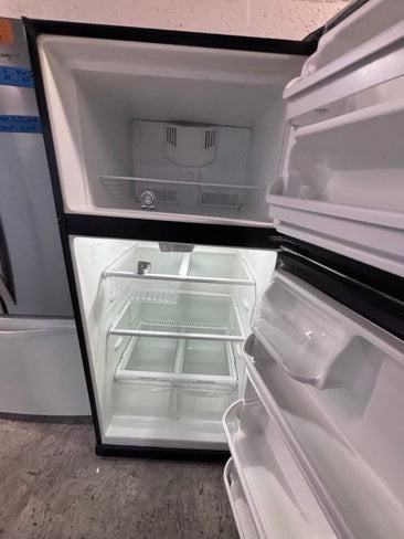 }SALE🔥🔥frigidaire 30”18cu.ft -top freezer refrigerator working 💯 stainless steel color -used refurbished 30”  #TBK1TYB