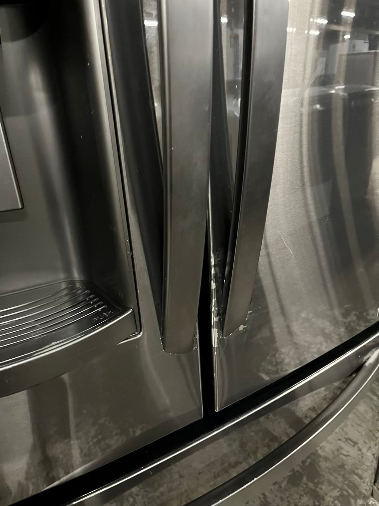 🎄Holiday Sale 🎁Used | Refurbished LG 36” 28cu.ft. French door refrigerator black stainless steel w/ice water dispenser - stock number #RF453P7B