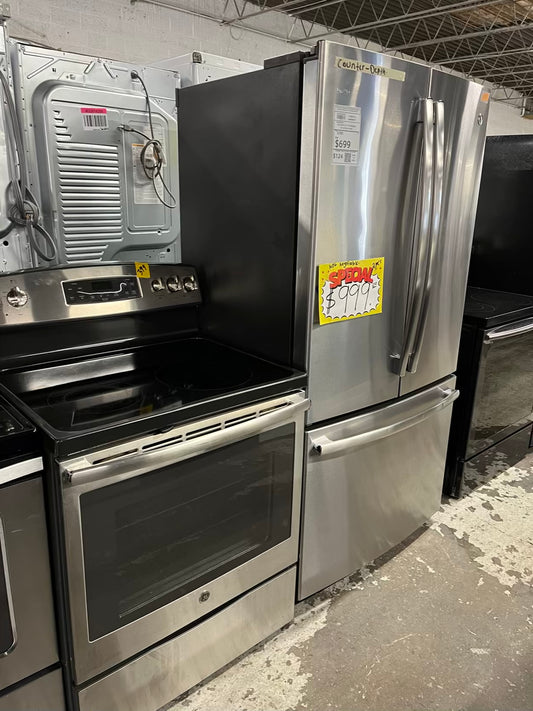 Special Offer | GE kitchen combo / Refrigerator counter depth 36” & Electric  range stainless steel - 2  appliances 
 #RF734VB  Refurbished