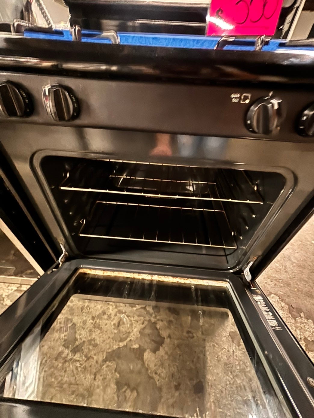 >frigidaire stainless steel Gas range 4 burner bake broil Hi/Lo self clean in stain used-Refurbished 30” #FGEZ23B