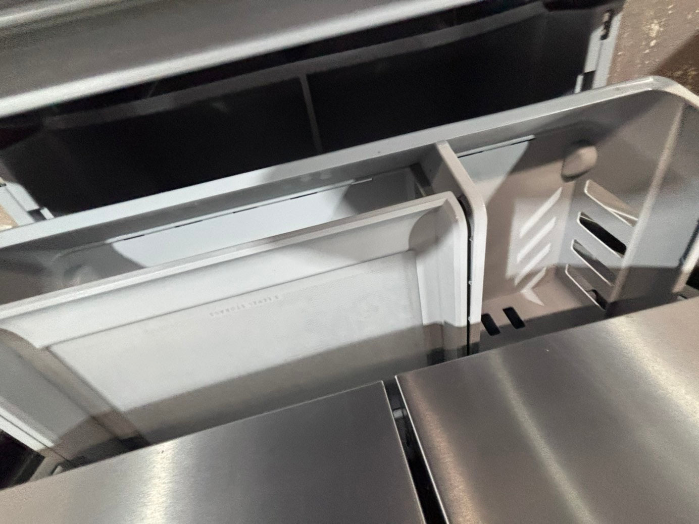>*kitchen Aid French door Refrigerator counter depth stainless steel w/ ice water dispenser great condition 36"    (👀missing shelf on the door)  used-refurbished #KAF1424B