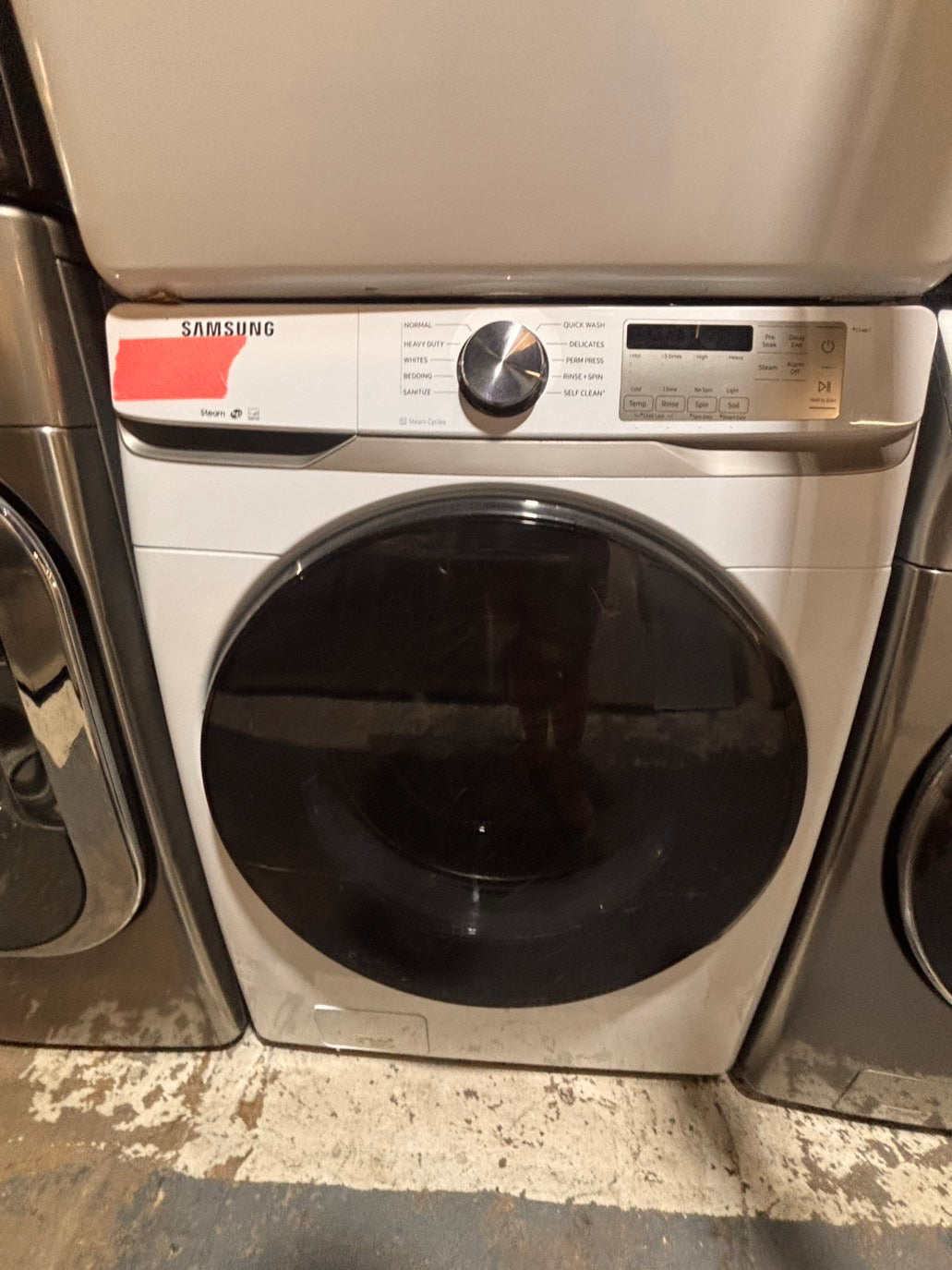 >*Samsung steam washer 4.5 cu large capacity white color  used, refurbished   #WDW88B
