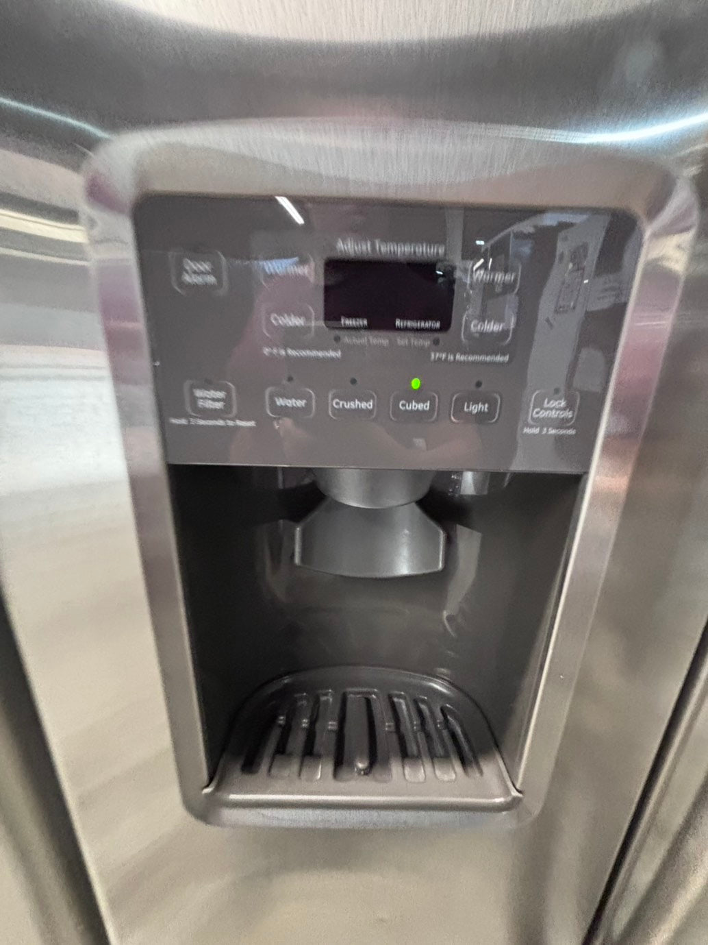 >*36” x 69h GE side by side Refrigerator and freezer stainless steel w/ice water dispenser 36” #SBTT7B