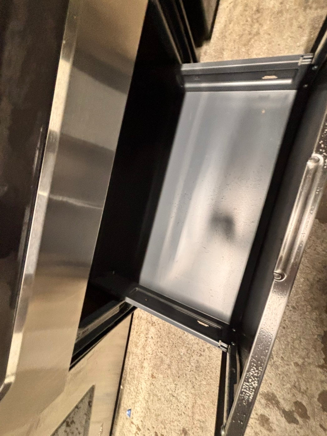 >special🌟whirlpool Glass Top electric stove  bake /broil,Self clean 30” 5 burner ,black & silver color, used-Refurbished   #WEES43GB