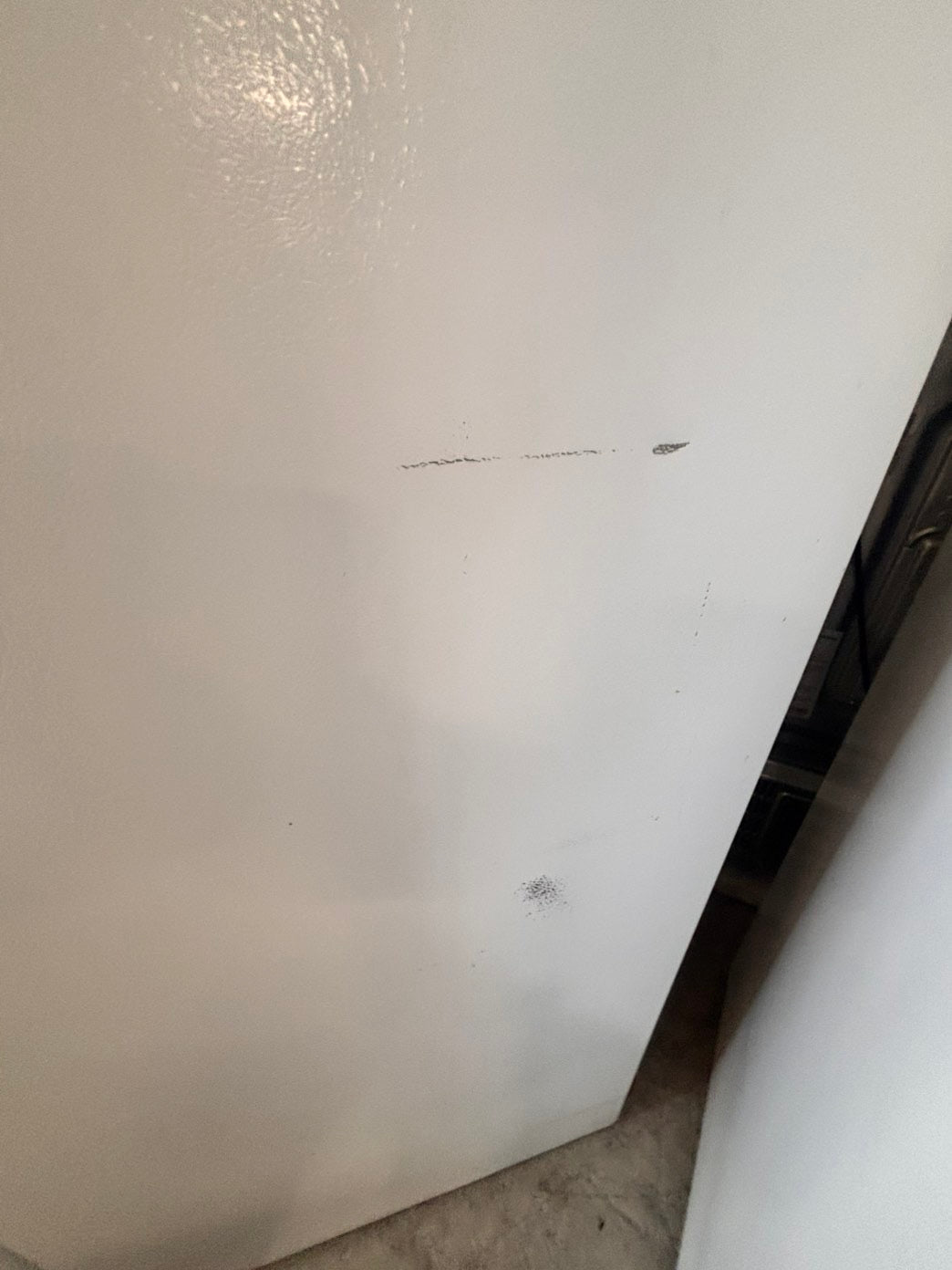 >28”Ge top freezer fridge white used-refurbished #ZRFL81B