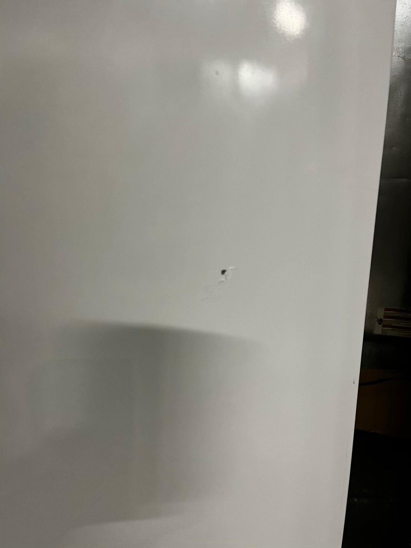 ~ Used | Refurbished Hotpoint top freezer refrigerator 24" #RF7739NB