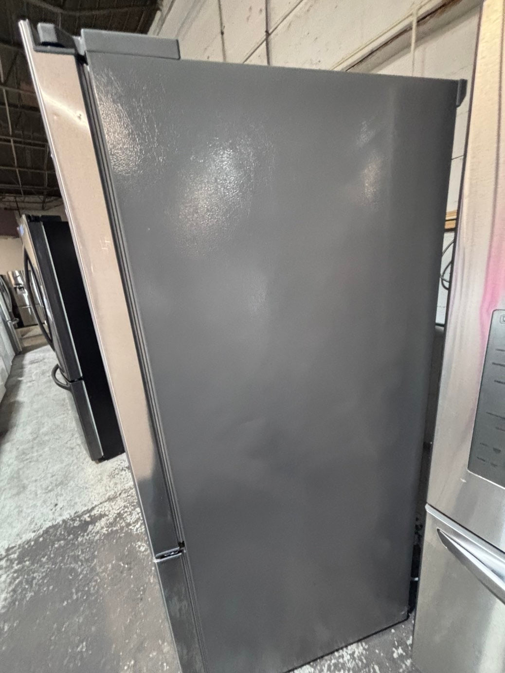 >*special🔥36”kenmore  French doors  fridge  stainless steel (ice maker  doesn’t work) only water 💦 dispenser works !doesn’t affect on the others functions. 36” #KE24WWB