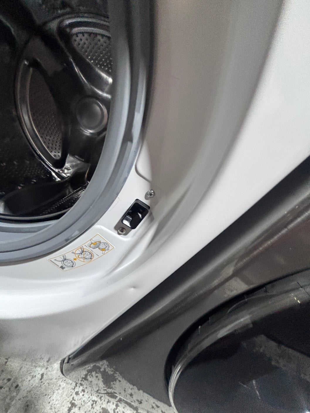 >* special🎉LG washer & dryer set electric 220v front load stackable or side by side - sensor dry in white  #WEAA5SET