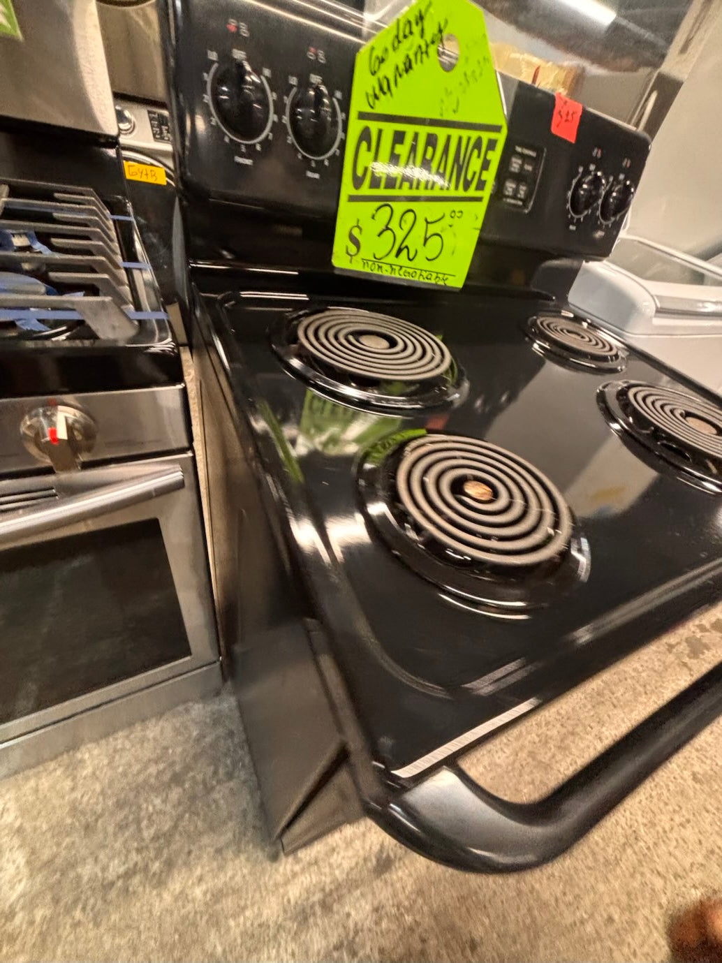 }} GE  black electric coil top range coil 220v bake /Broil 4 burner used-Refurbished  great condition 30" working 💯 with warranty  #GES9G4B