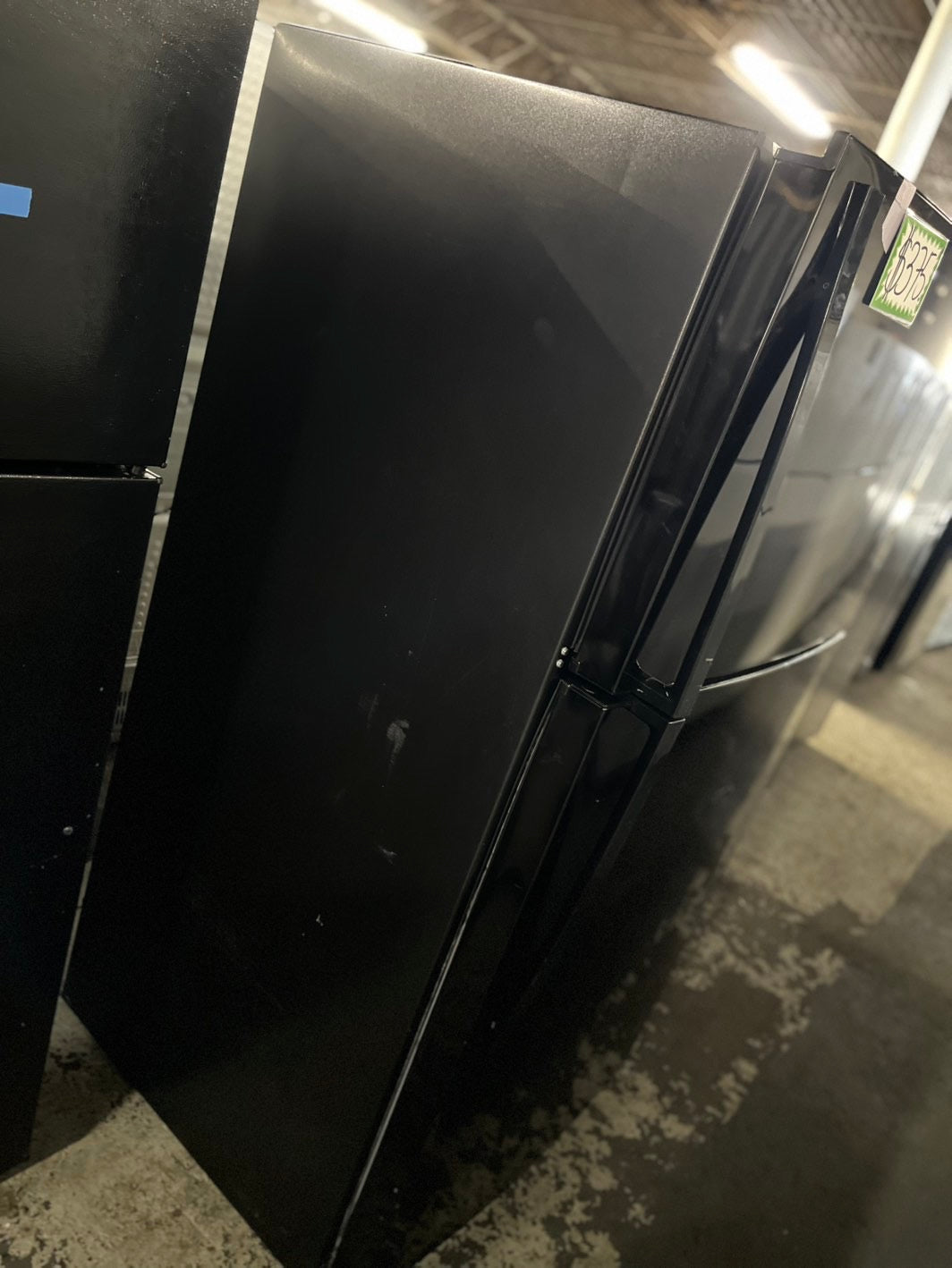 Whirlpool 33” Top freezer fridge  black refurbished #RFWH213B