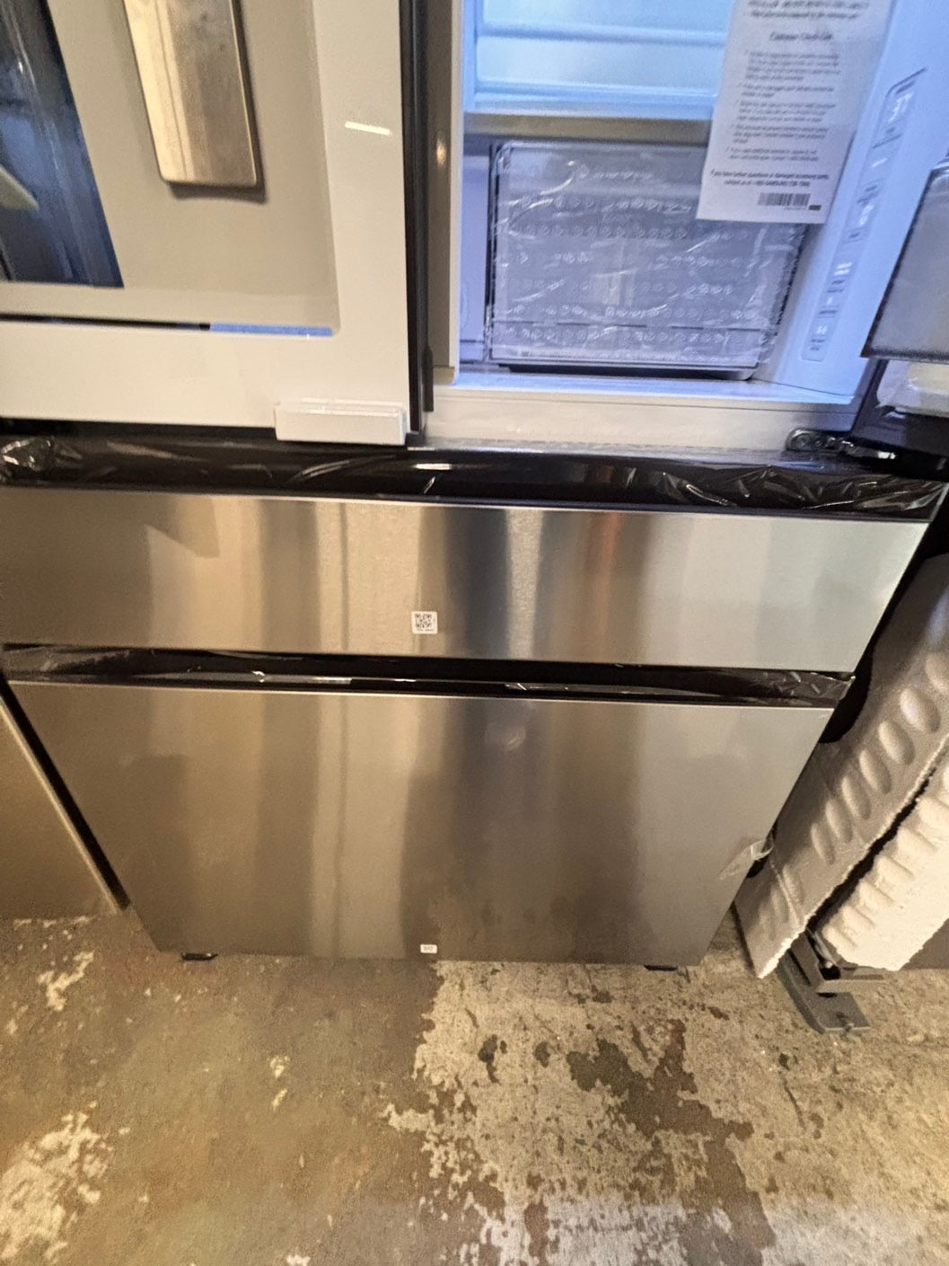 >special🎈New open box 📦 Samsung - Bespoke 23 cu. ft. Counter Depth 4-Door French Door Refrigerator with Beverage center #RRSYY41B