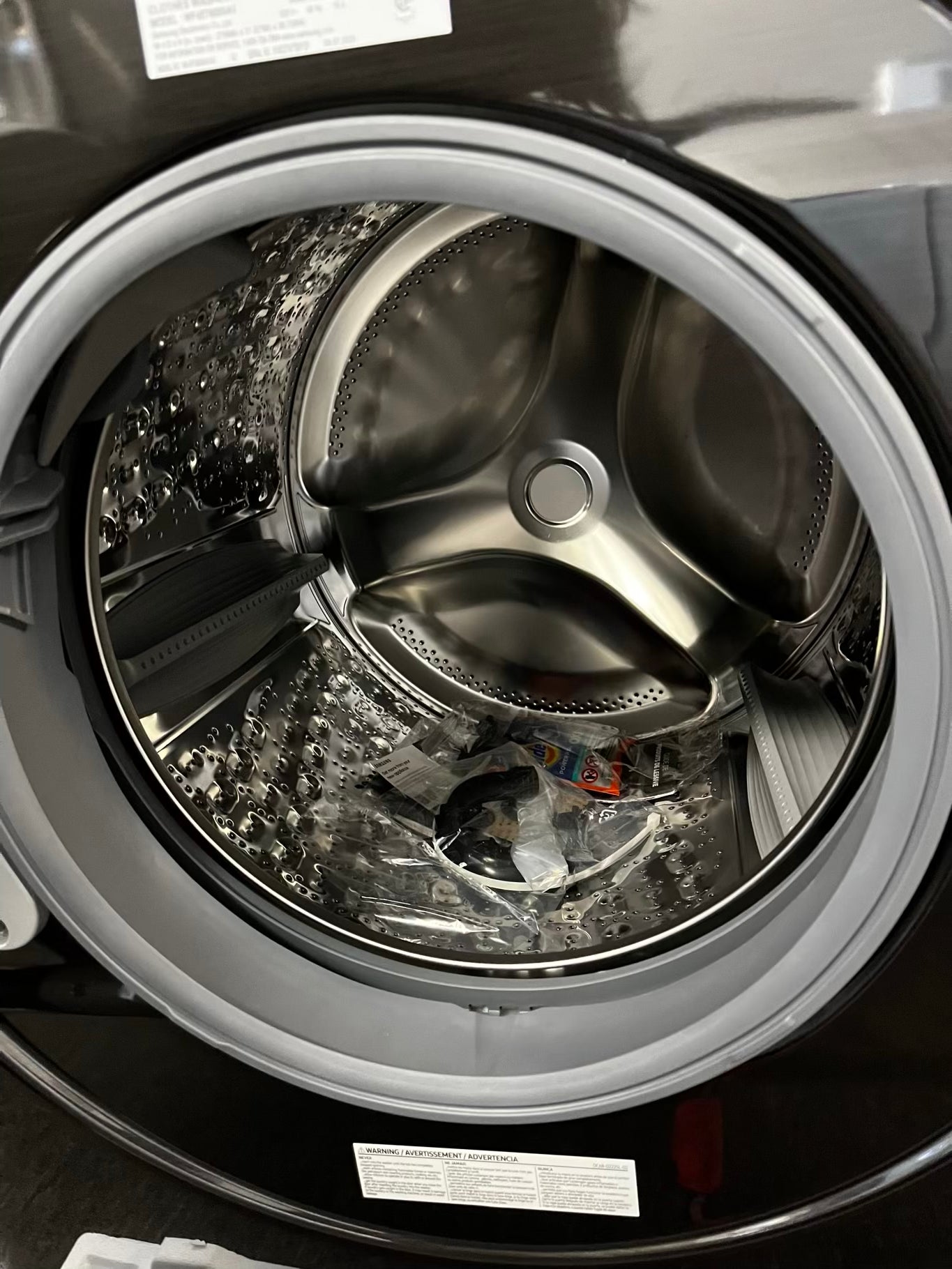 ~ ⚡️ Black Friday 🎉 New Open Box 📦 Scratch & Dent Samsung 4.5 cu. ft. High-Efficiency Front Load Washer in Brushed Black with Self-Clean+ & 7.5 cu. ft. Vented Stackable Electric Dryer in Brushed Black with Sensor Dry | Stock Number #WD6392SL