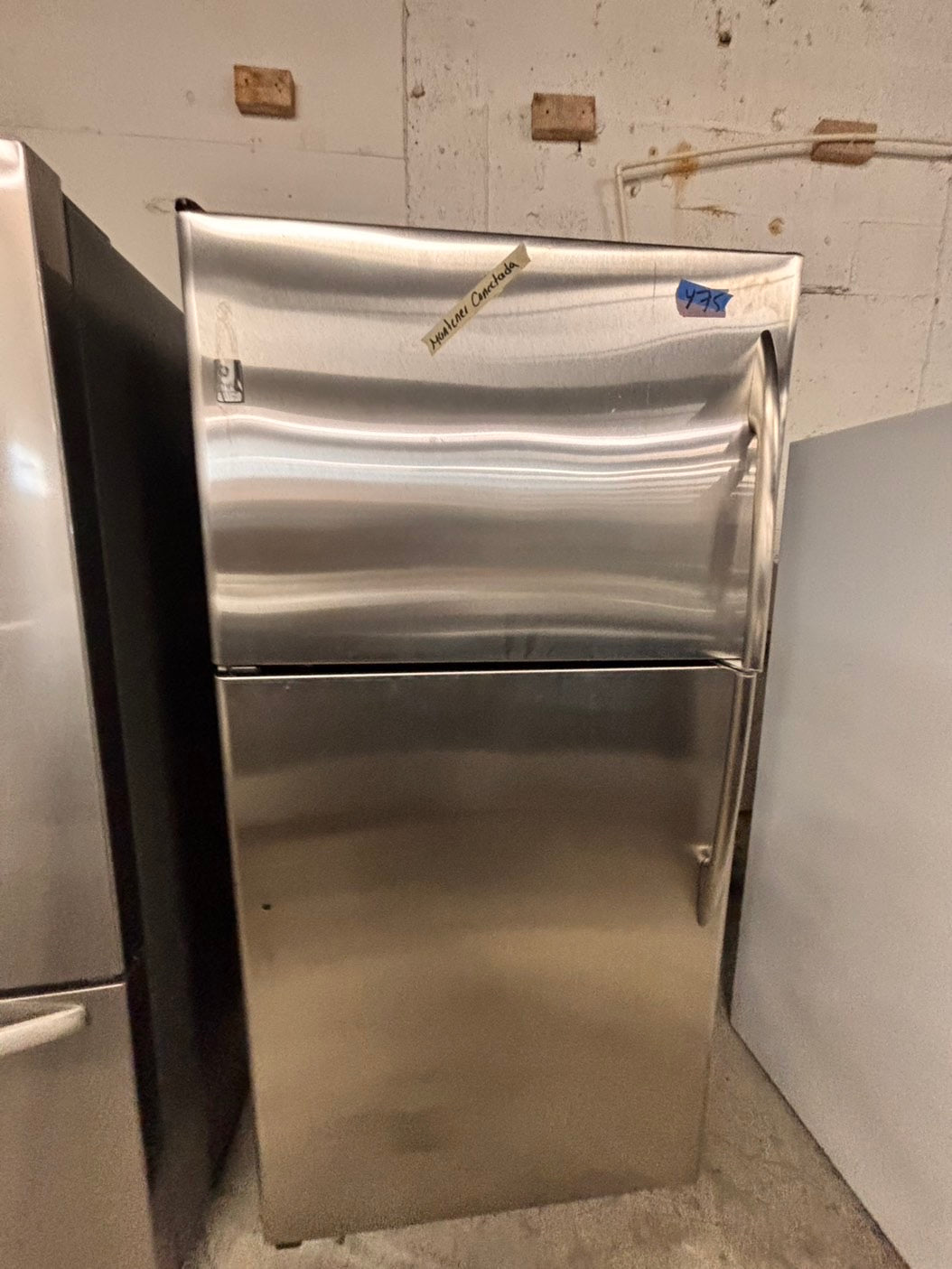 >GE  33” Top freezer fridge   ,stainless steel. used-refurbished #RG41T2B