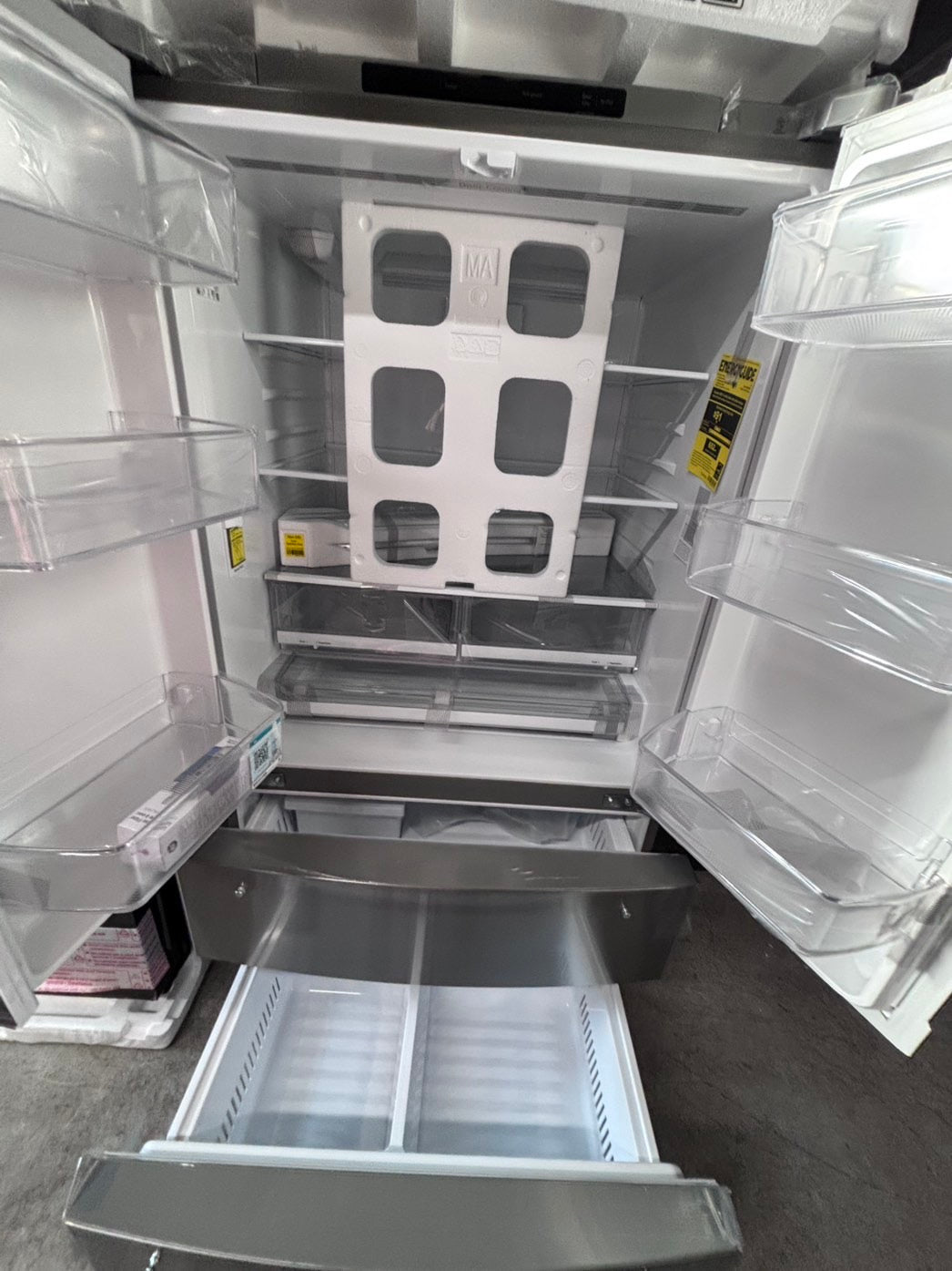 >LG 29cu. ft. 36” 4-doors French Door Refrigerator with Full in PrintProof Stainless
#RFLHV7TB 36” in