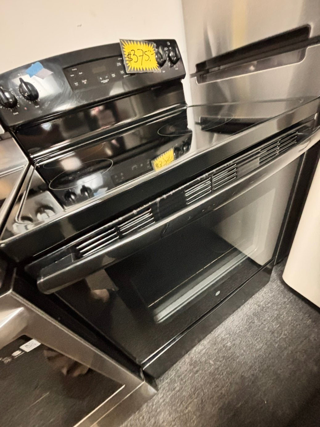 >🎈SALE🔥GE Glass Top electric stove  bake /broil,Self clean 30” 4 burner ,black color,     used-Refurbished   #EGFW79B