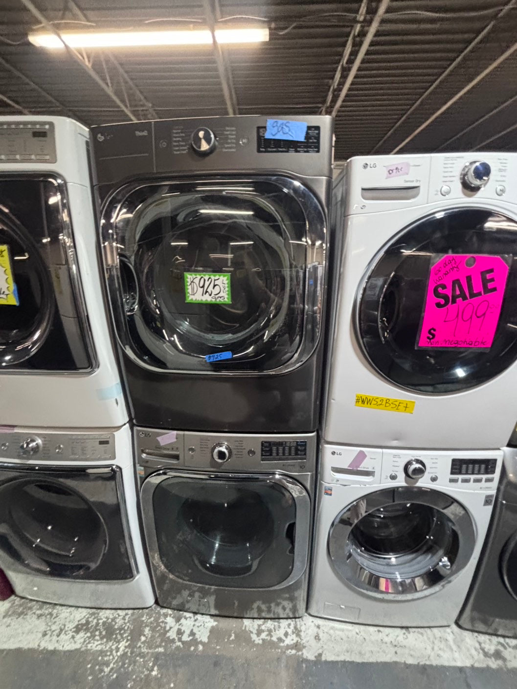 >*used great condition 29”refurbished LG steam washer & dryer mix & match set gas ⛽️ front load jumbo size stackable or side by side stainless steel drum 29" #WEA6G9B