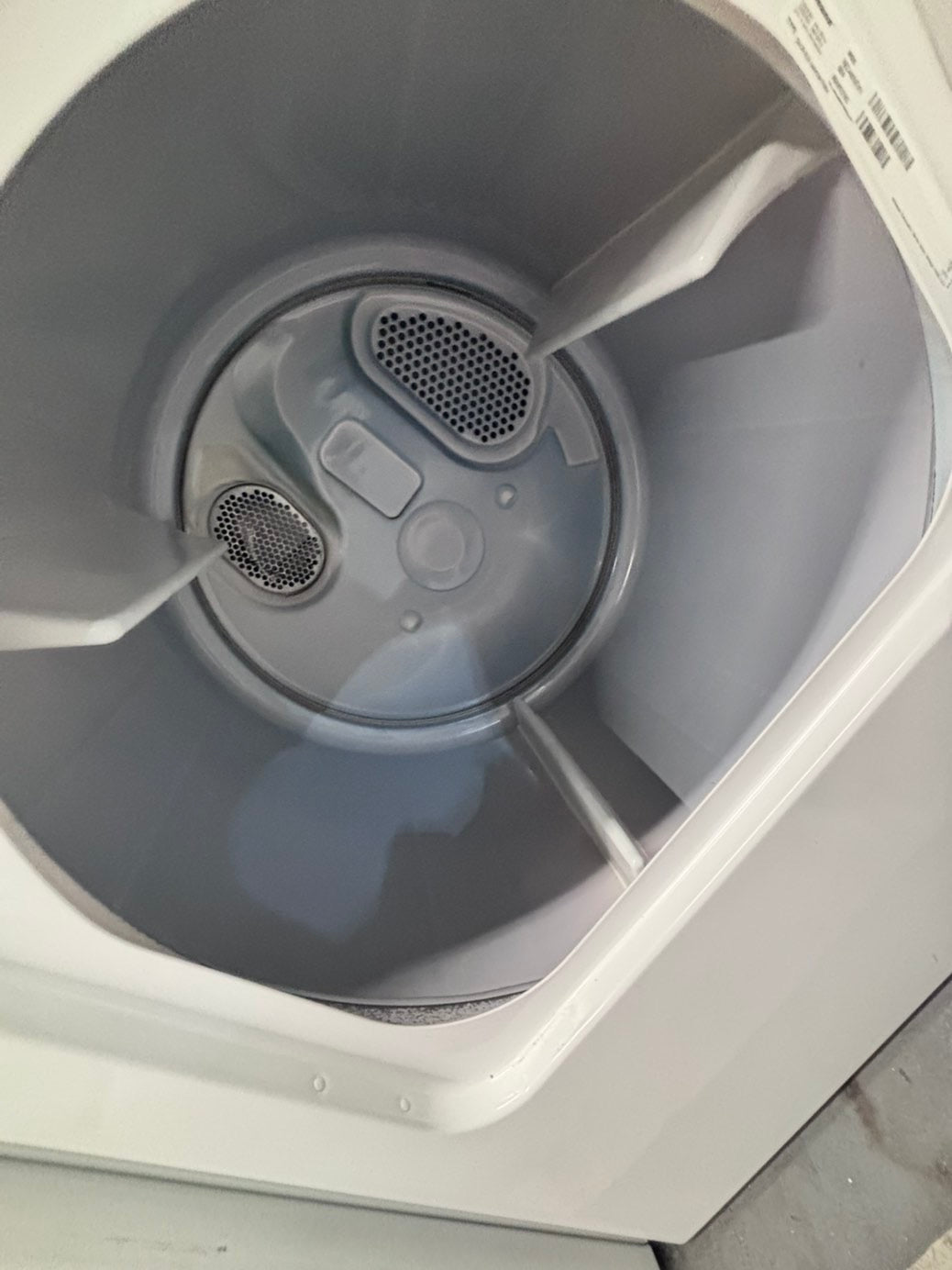 >*Amana side x side large capacity electric 220v dryer  in white 27” Refurbished #ED86ZYB