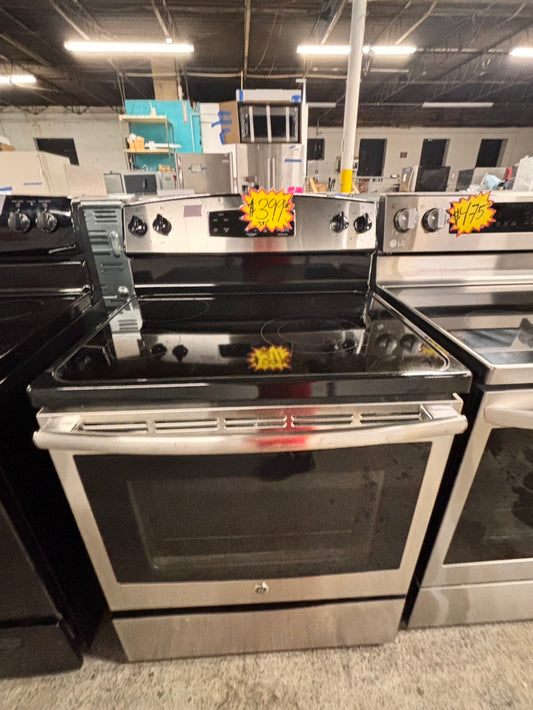 >GE Glass Top electric stove white bake broil 4 burner Self clean 30” stainless steel used-Refurbished #EL44BB
