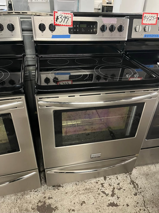 - Frigidaire Gallery electric range stainless steel 5 burner warm zone bake broil self clean 30” item number #ER391PB