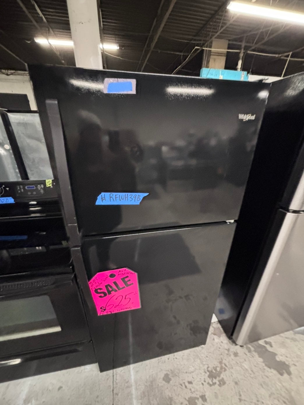 >2pc. Combo Special price🎉 whirlpool black top freezer refrigerator & electric stove same brand -used-refurbished 30" #RFWH39B2PC