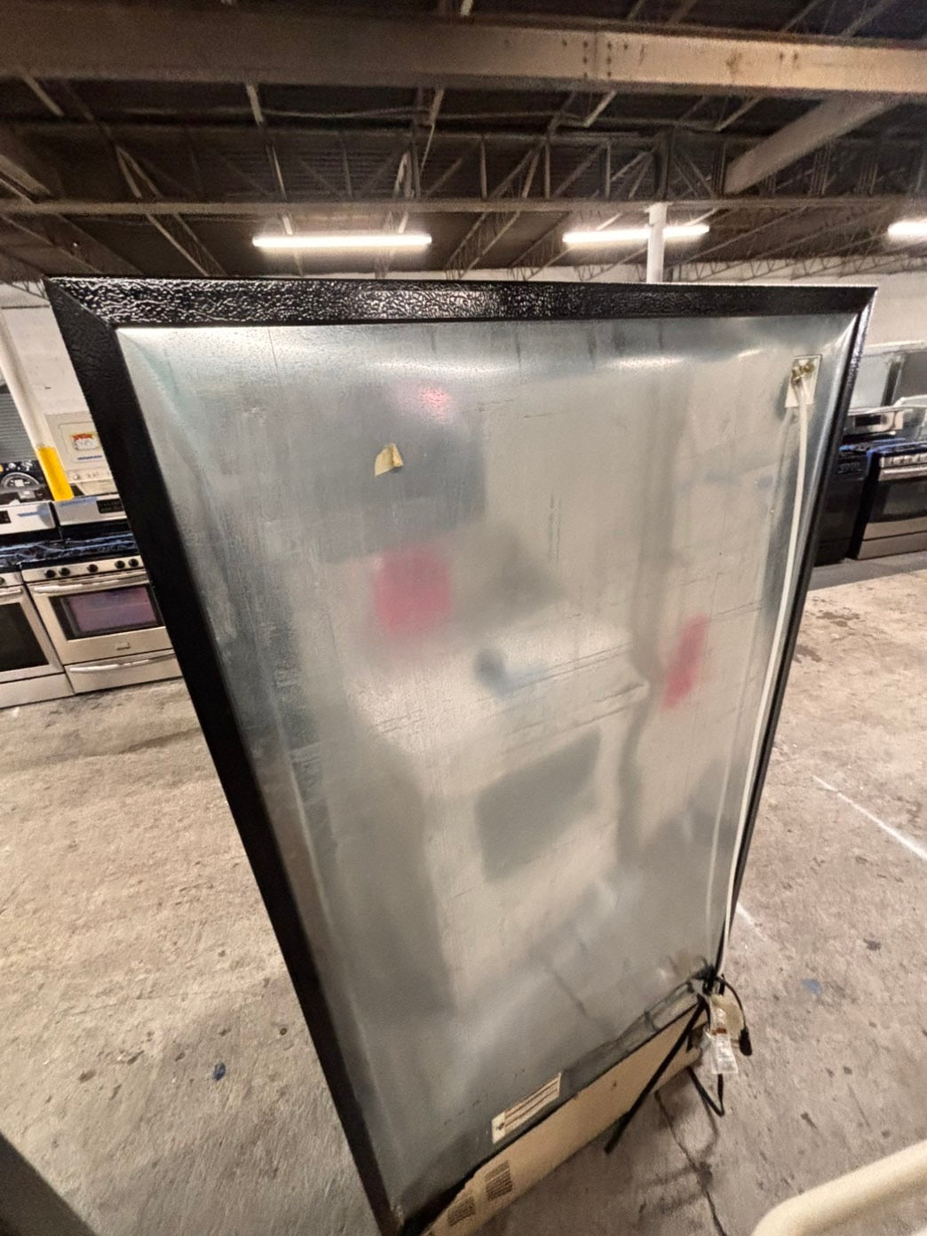 >whirlpool 33” Top freezer fridge  with ice maker inside , black used-refurbished #RW1ZC2B