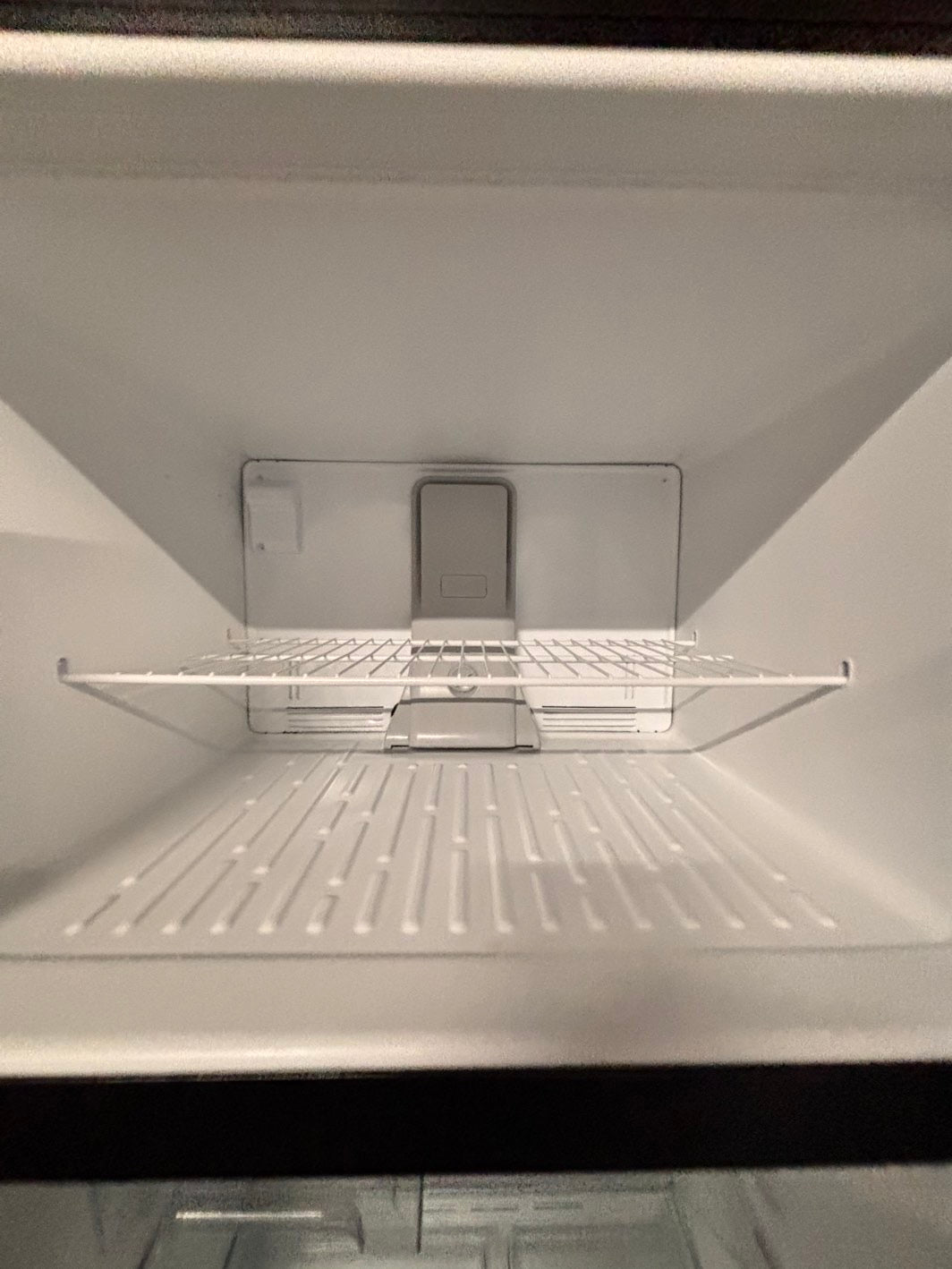 >whirlpool 33” Top freezer fridge  ,black used-refurbished #RFTT1B