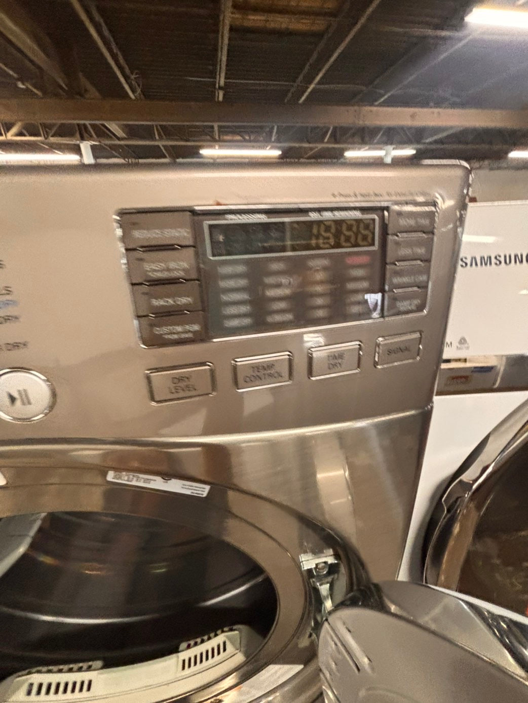 >*Used-great conditions refurbished LG steam washer 4.5cu ft & electric steam dryer 7.5 cu ft large capacity set electric 220v front load stackable or side by side - sensor dry He in silver-gray  #WR15SET