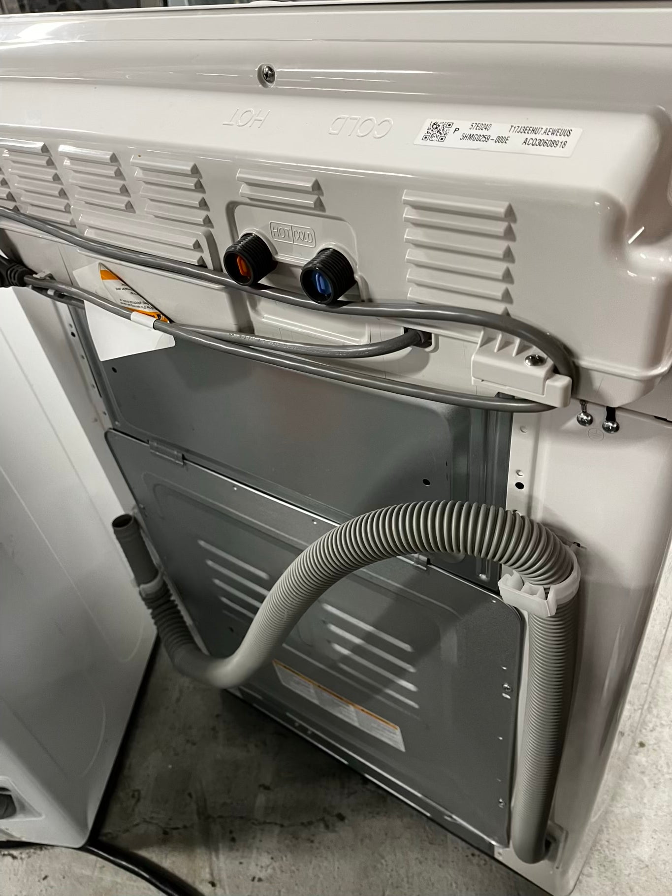 Open Box 📦 scratch & dent - LG High Efficiency 4.8 cu. ft. Mega Capacity Smart Top Load Washer with 4-Way® Agitator, EasyUnload™ & AI Sensing Stock number #WM339AB