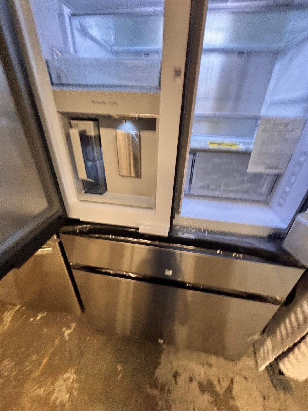>special🎈New open box 📦 Samsung - Bespoke 23 cu. ft. Counter Depth 4-Door French Door Refrigerator with Beverage center #RRSYY41B