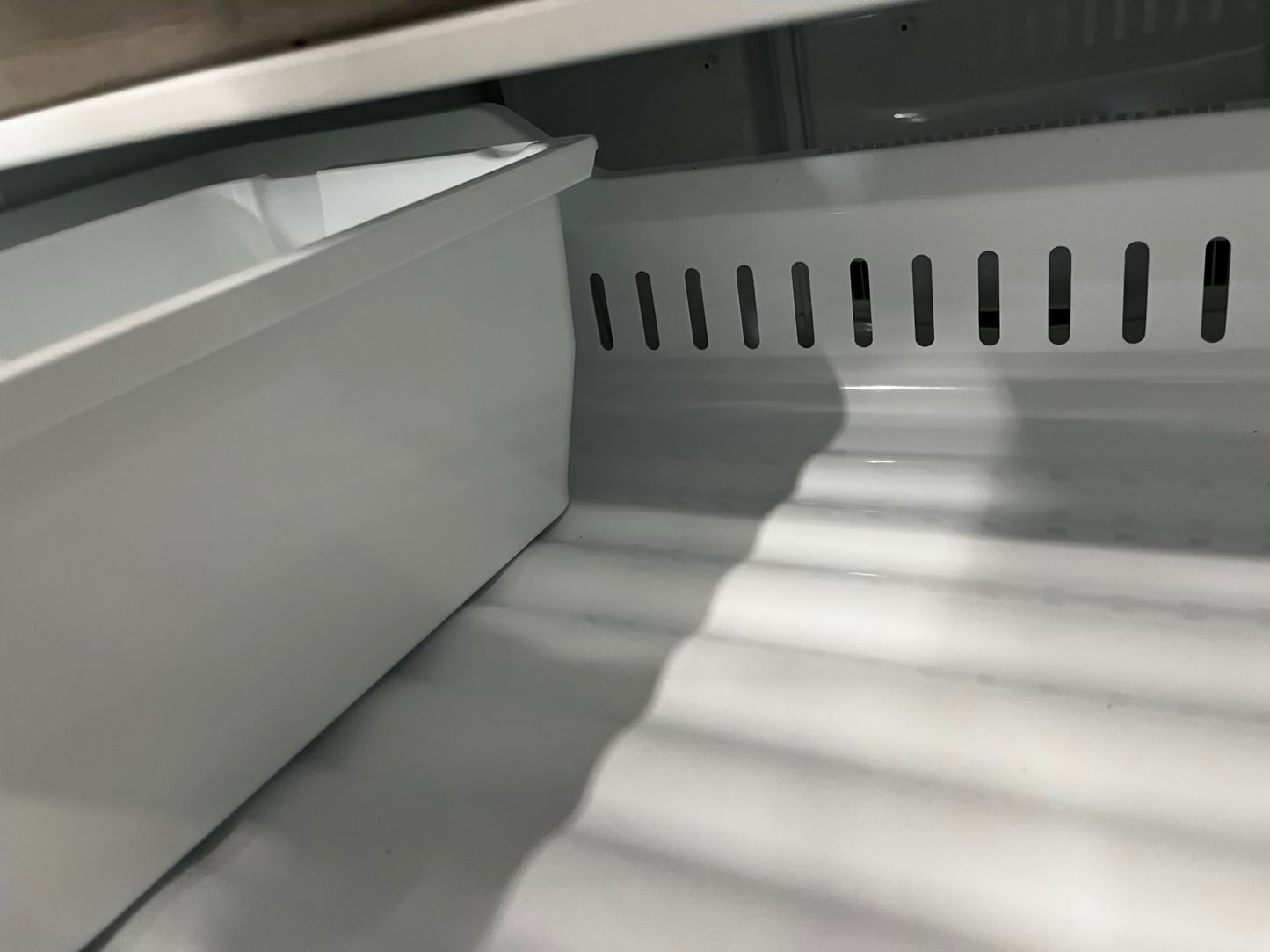 LG French door Refrigerator stainless steel Showcase w/ ice water dispenser 36" #RF53421B