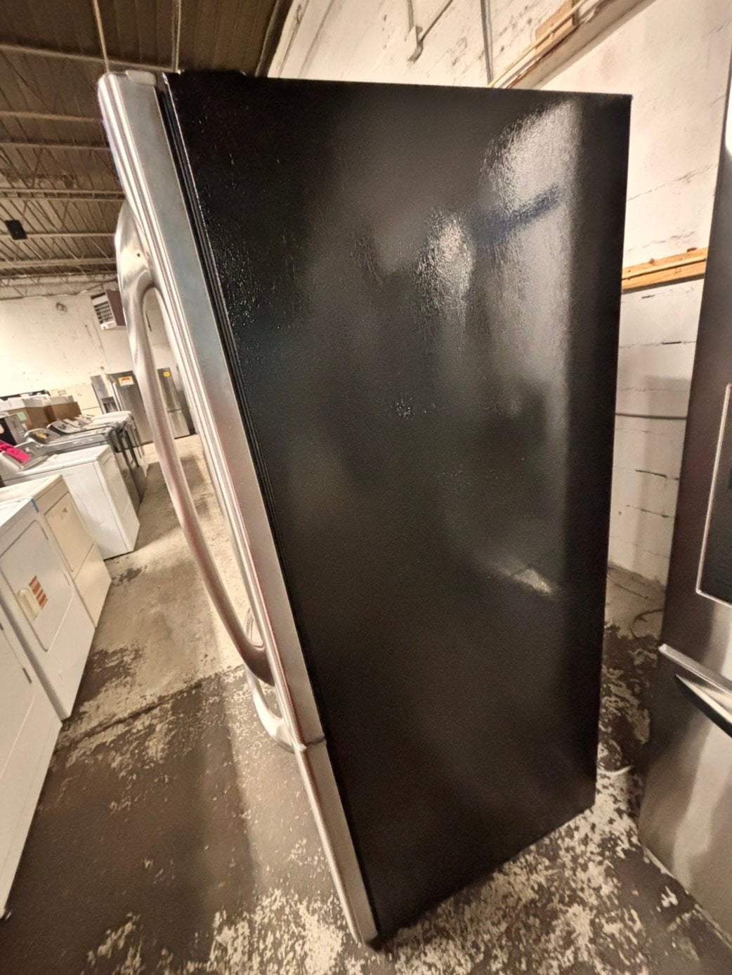 >GE 30” bottom freezer fridge stainless steel with iced maker inside used -refurbished 30” #G5K21B