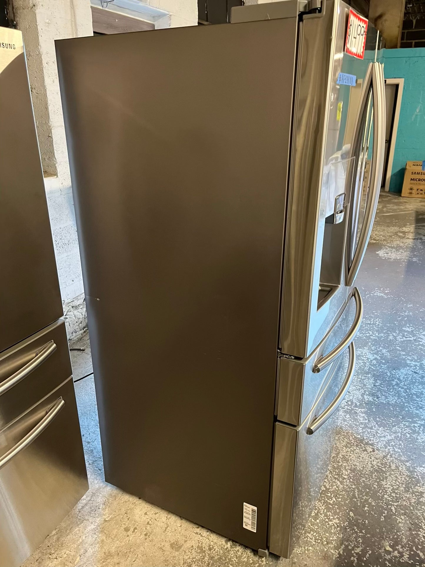 - Samsung four door refrigerator family hub stainless steel w/ice and water dispenser  used-refurbished 30”  #RF134XB