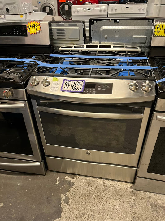 - GE GAS range stainless steel 4 burner bake broil hi/ lo self clean 30" #GR107GB