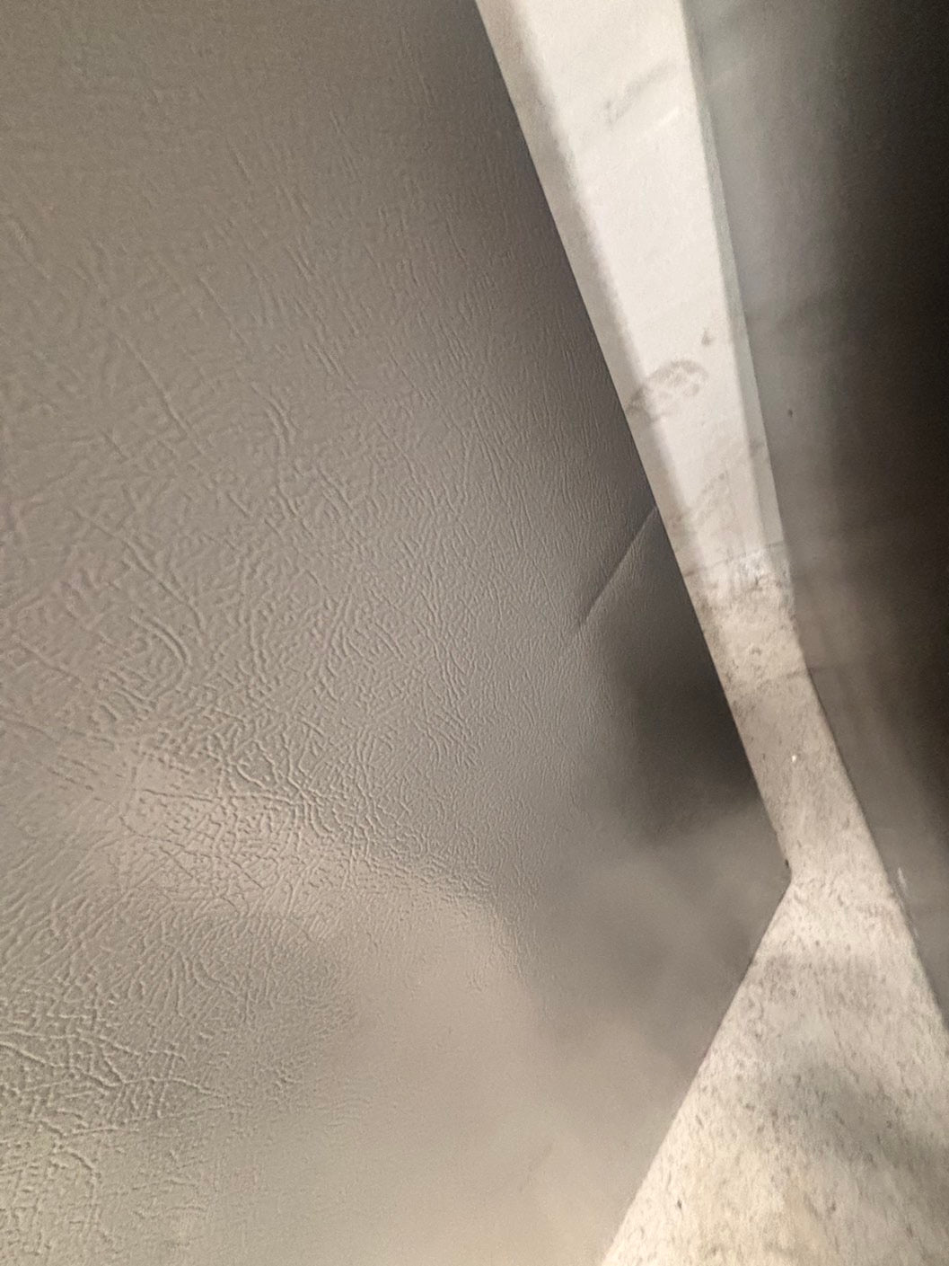 >Special🎈Whirlpool 33” Top freezer fridge in stainless steel color                 used-refurbished #RFZA213B